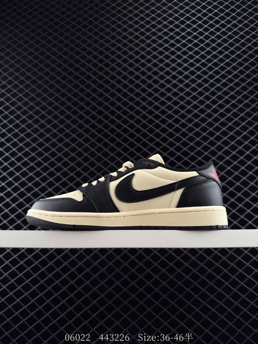 Air Jordan 1 Low 